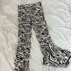 Nasty Gal black and white printed flowy pants